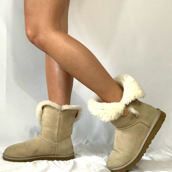 ugg bailey button sand